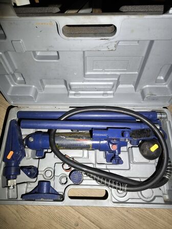 Hydrauliskoprettersæt