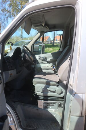 Varebil VOLKSWAGEN CRAFTER LADVOGN 2,5 TDI