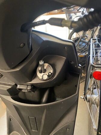 Lille knallert  MOTOCR COMET 30