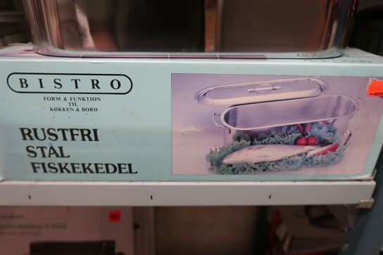 Parti køkkenudstyr m.m. - tøm 2 hylder 