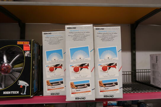 Stort parti legetøj m.m. - tøm 3 fag 