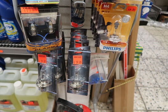 1 fag + stativ med stort parti pærer