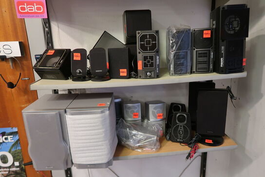 Stort parti højtalere m.m.