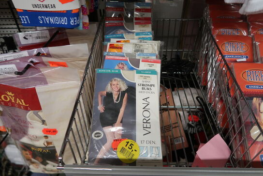 Stort parti strømper m.m. - Tøm 1 fag