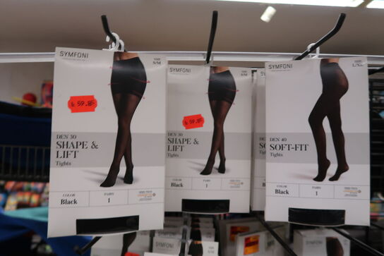 Stort parti strømpebukser, underbukser m.m. - Tøm 1 fag