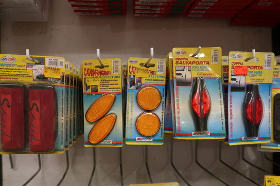 Stort parti handelsvarer - tøm 1 fag 