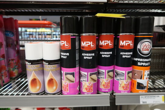 2 fag med stort parti rengøringsartikler m.m. 