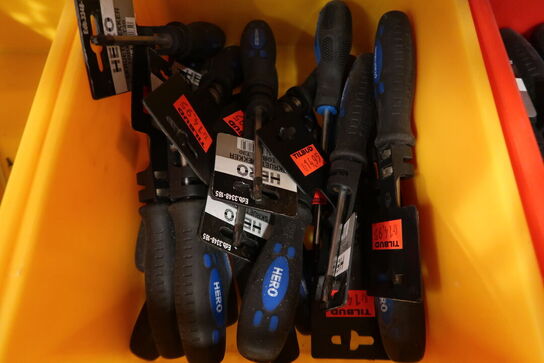 Stort parti værktøj - tøm 3 fag 