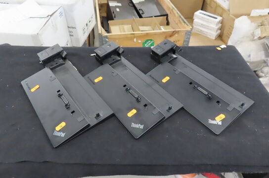 3 stk. Dockingstationer LENOVO
