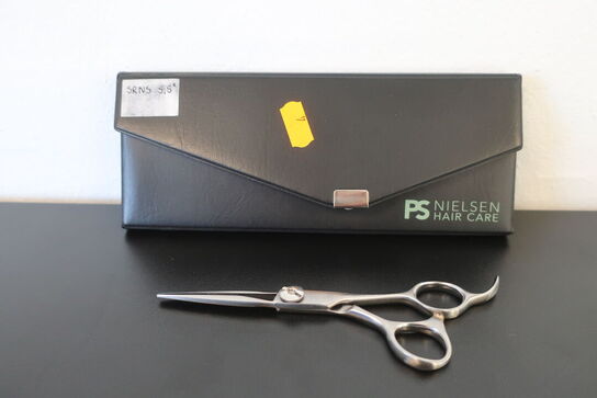 Frisørsaks PS NIELSEN HAIR CARE SRNS 5,5"