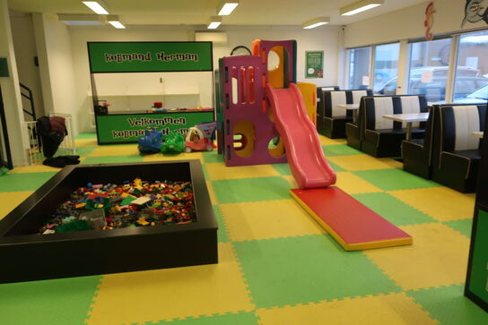 Alt skumgulv i etagen