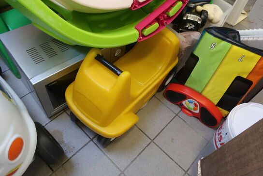 Alt indhold i rummet