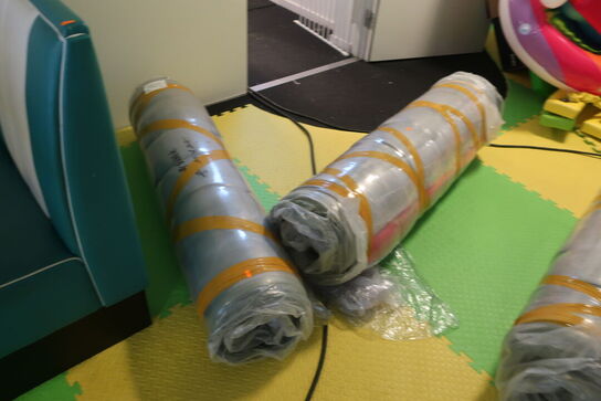 Komplet legetårn med kuglerum, skumgrav samt alt skumgulv på etagen