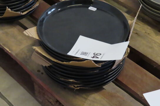 11 stk. Middagstallerkner BITZ