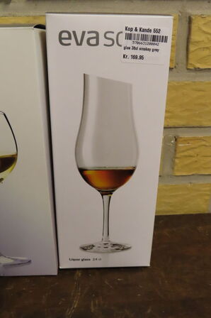 4 stk. Blandede glas