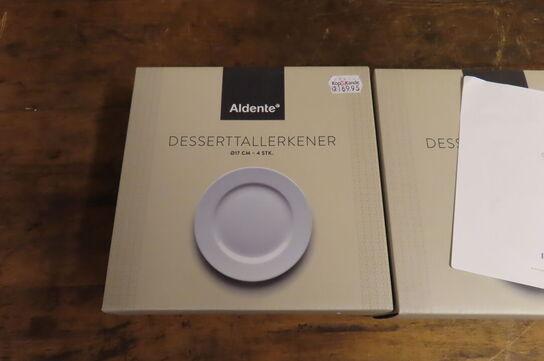 8 stk. Deserttallerkner 