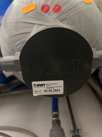 Opvaskemaskine WINTERHALTER UC-S V02 inkl. tryktank/filter samt. div. kemi