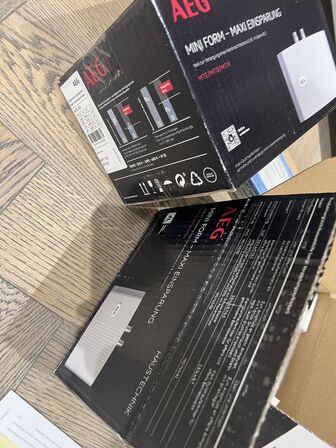 2 stk. AEG MTH gennemstrømningsvandvarmere & BWT vandur