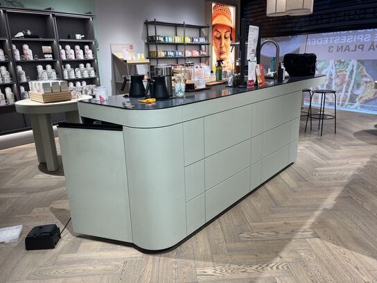 Bardisk m. køleanlæg 80x105x340cm, FELLOW vandkoger m.v.