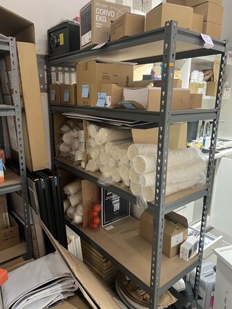 2 stk. stålreoler (UDEN INDHOLD)