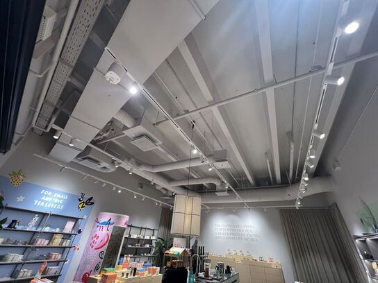 LED spots samt lamper & skinner (SONOS medf. ikke!)