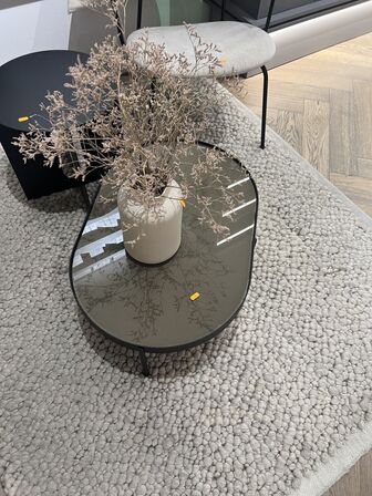 Sofa, borde, stol & tæppe