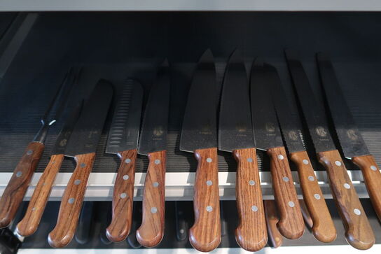 11 stk. knive VICTORINOX