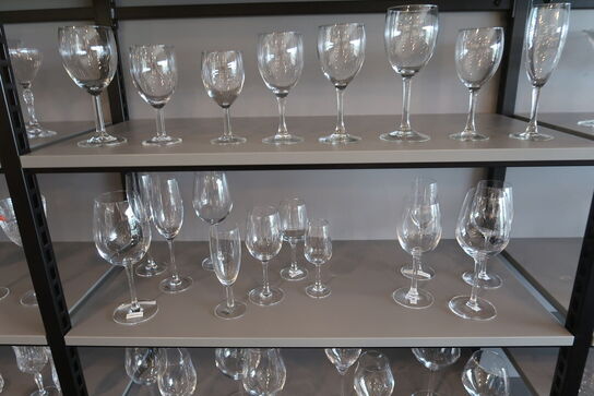 283 stk. glas og kander