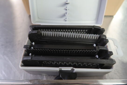 Mandolinjern med slæde og 5 stk. knive