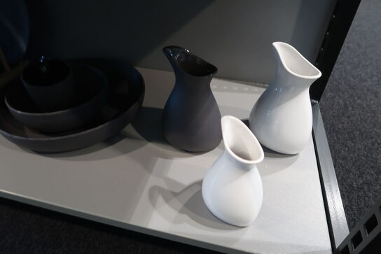 141 stk. tallerkener, kopper, skåle, kander m.m. ROSENTHAL, REVOL m.m.