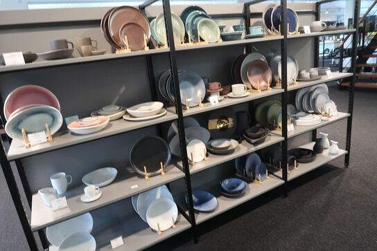 141 stk. tallerkener, kopper, skåle, kander m.m. ROSENTHAL, REVOL m.m.