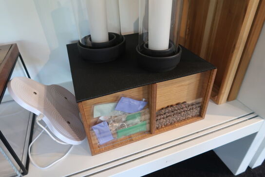 Buffetdisplays, LED-lys SIRUS med opladestation m.m.