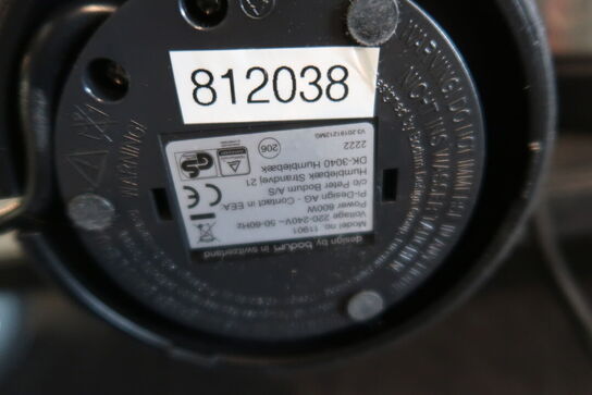 Mælkeskummer, el-kedel og dispenser