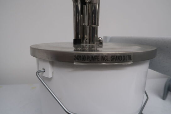 Dressingpumper, ketchupdispensere, plastflasker m.m.
