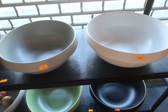 9 stk. skåle og fade EMILE HENRY