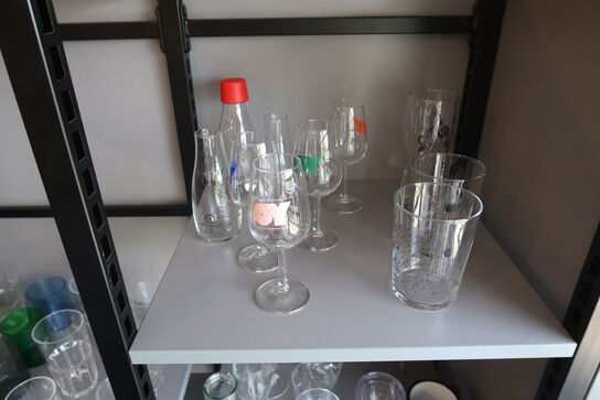 283 stk. glas og kander