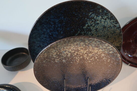 Opsatse, tallerkener, skåle  m.m.