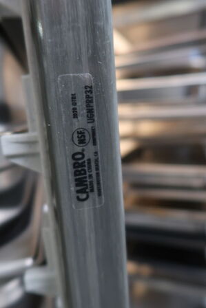 Stikvogn CAMBRO med kantiner