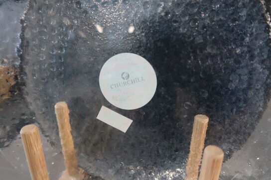 137 stk. tallerkener, kopper, skåle, kander m.m. CHURCHILL