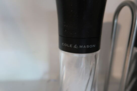 Salt- og peberkværn COLE & MASON