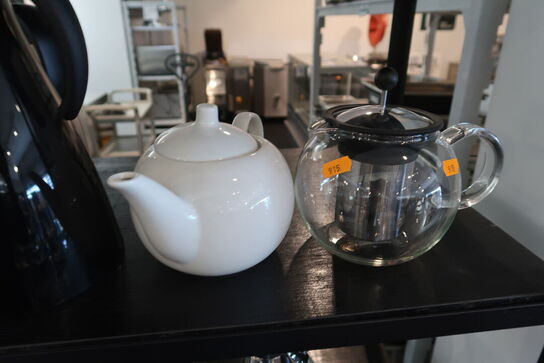 22 stk. tebrygger, termokander og serveringskander