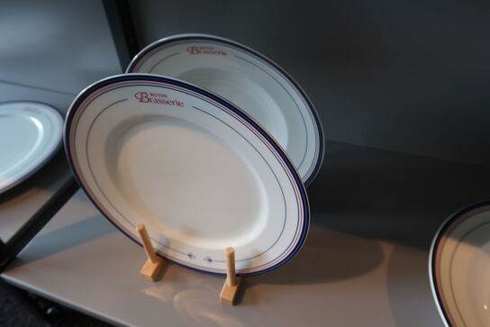 106 stk. tallerkener, kopper, skåle, kander m.m. SCHÖNWALD