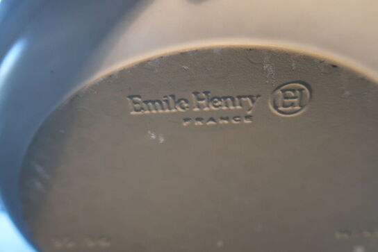 9 stk. skåle og fade EMILE HENRY