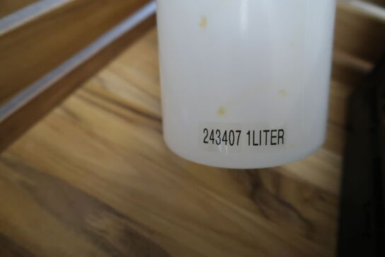 Trækasse med plastflasker