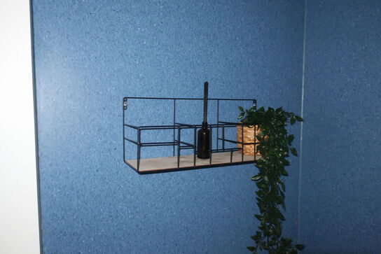 Skammel / skraldespand / planter m.m.