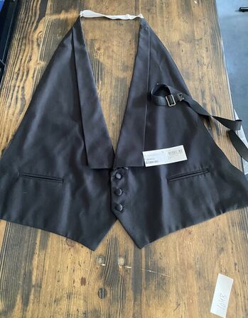 1 stk cavaliere vest til smoking str 3xlarge pris 1200.-