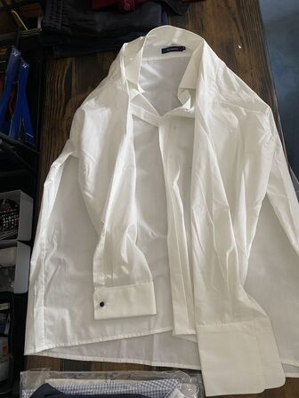 4 stk blandet tæj 3xlagre-5xlarge pris 2300.-