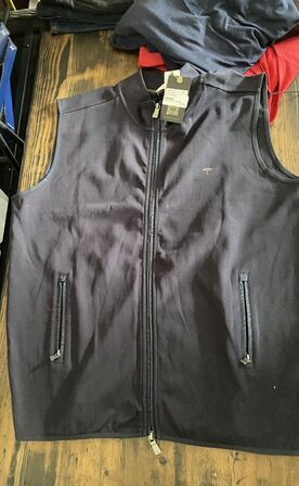 4 stk blandet tæj str 4/5xlarge pris 1750.-