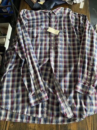 4 stk skjorter blandet str 6xl pris 1600.-