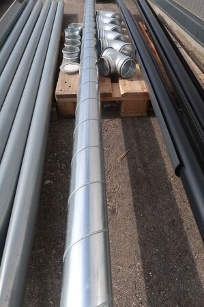 1 stk. ventilationsrør og fittings